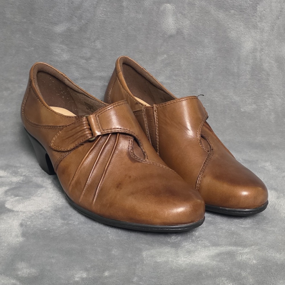 Earth Voyager Brown Leather Pumps Women's Size 10 B